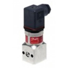 Danfoss pressure transmitter MBS 3300, Pressure transmitter for high temperature marine applications 